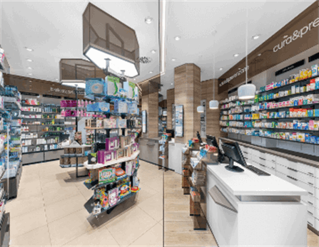 استند ایستاده